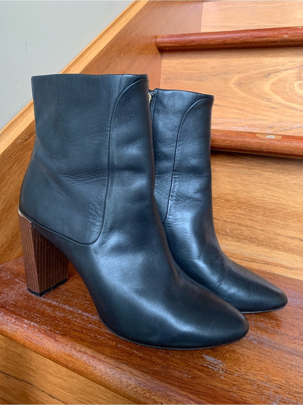 Ted Baker London Black Leather Block Heel Ankle Boots